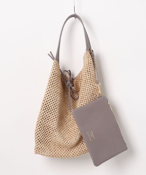 CHRISTIAN VILLA（クリスチャンヴィラ）の「【CHRISTIAN VILLA】レザーハンドルメッシュバッグ(Q56309)（トートバッグ・レディース・ブラック系その他/ホワイト系その他/ベージュ系その他・ALL）」の3枚目の写真