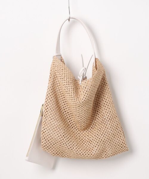 CHRISTIAN VILLA（クリスチャンヴィラ）の「【CHRISTIAN VILLA】レザーハンドルメッシュバッグ(Q56309)（トートバッグ・レディース・ブラック系その他/ホワイト系その他/ベージュ系その他・ALL）」の4枚目の写真