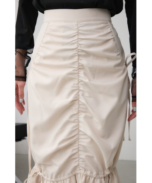 AZUL by moussy（アズールバイマウジー）の「ギャザーマーメイドリボンスカート（スカート・レディース・アイボリー/ブラック・MEDIUM/SMALL）」の12枚目の写真