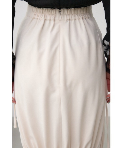 AZUL by moussy（アズールバイマウジー）の「ギャザーマーメイドリボンスカート（スカート・レディース・アイボリー/ブラック・MEDIUM/SMALL）」の13枚目の写真