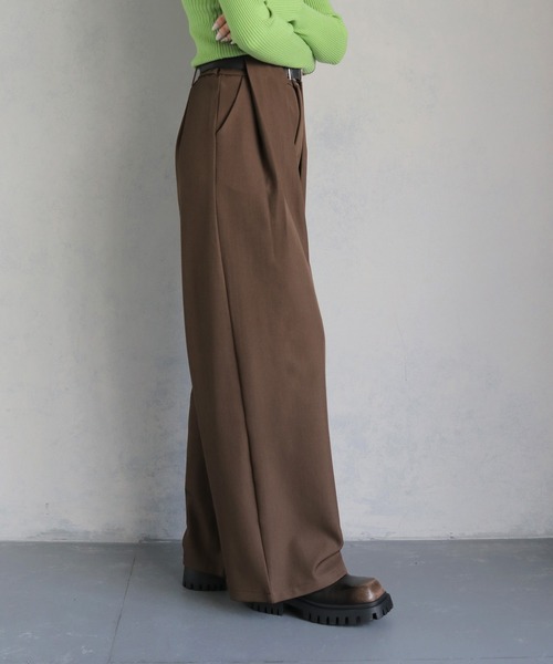 cheriella（シェリエラ）の「【cheriella】ベルト付きタックワイドパンツ BELTED TUCK WIDE PANTS（その他パンツ・レディース・グレー/ブラウン/ブラック・M/S）」の19枚目の写真