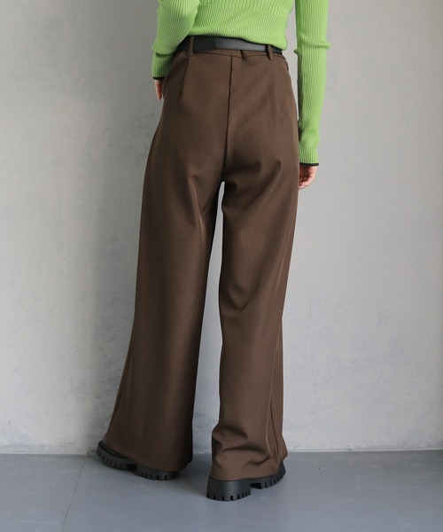 cheriella（シェリエラ）の「【cheriella】ベルト付きタックワイドパンツ BELTED TUCK WIDE PANTS（その他パンツ・レディース・グレー/ブラウン/ブラック・M/S）」の21枚目の写真