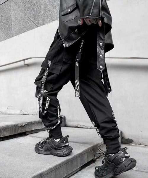 JOHNNY WOLF(ジョニーウルフ)の「PATRICK パラシュート ルーズ イージーカーゴパンツ(カーゴパンツ・メンズ・ブラック・S/M/L)」の3枚目の写真