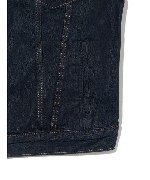 Levi's(リーバイス)の「Levi's/リーバイス トラッカージャケット ダークインディゴ(デニムジャケット・メンズ・ダークインディゴブルー・XS/S/M/L/XL)」の4枚目の写真