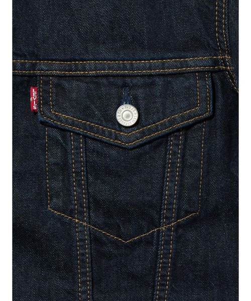 Levi's(リーバイス)の「Levi's/リーバイス トラッカージャケット ダークインディゴ(デニムジャケット・メンズ・ダークインディゴブルー・XS/S/M/L/XL)」の3枚目の写真
