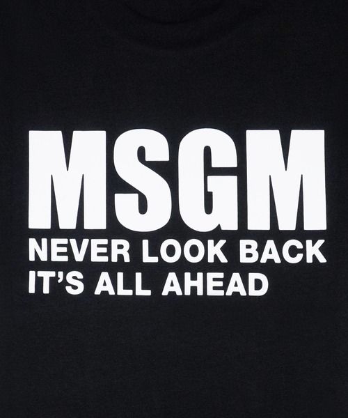 MSGM（エムエスジーエム）の「【New Basic】NEVER LOOK BACK ステートメントロゴTシャツ（Tシャツ/カットソー・レディース・ブラック/ホワイト・M/L/S）」の8枚目の写真