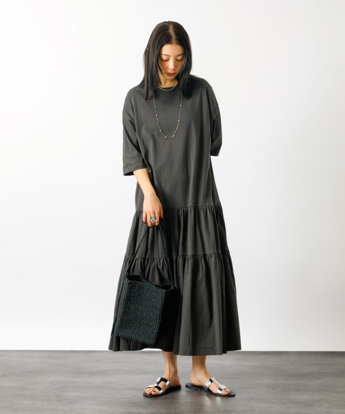 MICA&DEAL(マイカ&ディール)の「【MICA&DEAL/マイカアンドディール】tired cut ops ギャザーカットソーワンピース 半端袖/ワンピース/ギャザー/カットソー/楽ちん【WEB限定】(ワンピース・レディース・スミクロ・フリー)」の6枚目の写真
