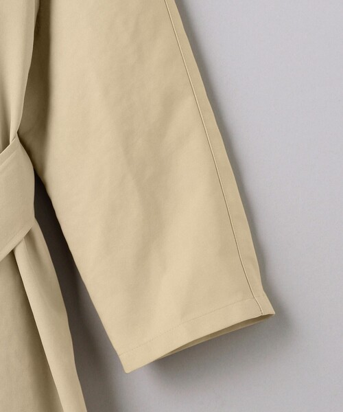 UNITED ARROWS（ユナイテッドアローズ）の「バックフレア  トレンチコート（トレンチコート・レディース・ベージュ/オフホワイト・38/36/34）」の16枚目の写真
