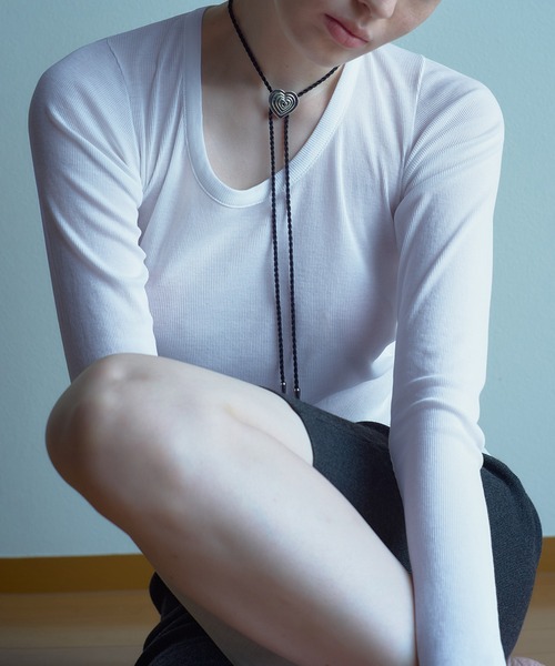 IRIS47（イリスフォーセブン）の「【IRIS 47】comfy long tops/コンフィー ロング トップス dress28　※（Tシャツ/カットソー・レディース・グリーン/ホワイト/ブラック・FREE）」の8枚目の写真