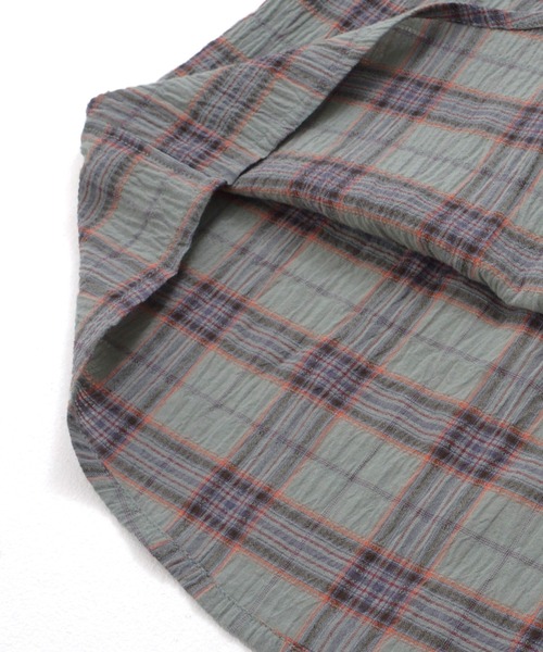 Arnold Palmer（アーノルドパーマー）の「スキッパー チェック 7分袖 ブラウス（シャツ/ブラウス・レディース・アイボリー/モスグリーン/ネイビー・S/M/L）」の11枚目の写真