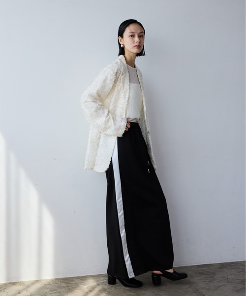 限定価格！即発送andrea&co 新品フリンジジャガードジャケット完売品♡ シアーフリンジジャガードジャケット（テーラードジャケット