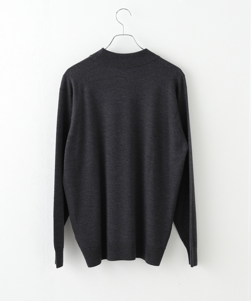 JOHN SMEDLEY(ジョンスメドレー)の「JOHN SMEDLEY (ジョンスメドレー) A4546 MOCK NECK 24G(ニット/セーター・メンズ・チャコールグレー/ライトグレー/ブラック/ベージュ・MEDIUM/LARGE)」の5枚目の写真