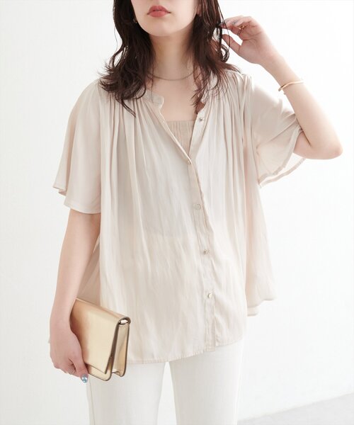 natural couture（ナチュラルクチュール）の「とろみサテンフレア袖ギャザーブラウス（シャツ/ブラウス・レディース・ライトグレー/ピンク/ラベンダー/ピンクベージュ/サックスブルー/アイボリー/チャコールグレー・FREE）」の8枚目の写真