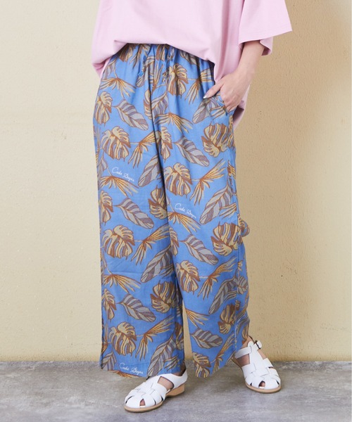 CUBE SUGAR（キューブシュガー）の「インドコットン総柄プリントギャザーパンツ（その他パンツ・レディース・ブルー系その他/ブラック系その他/ホワイト×ブルー/カラフル・M）」の3枚目の写真