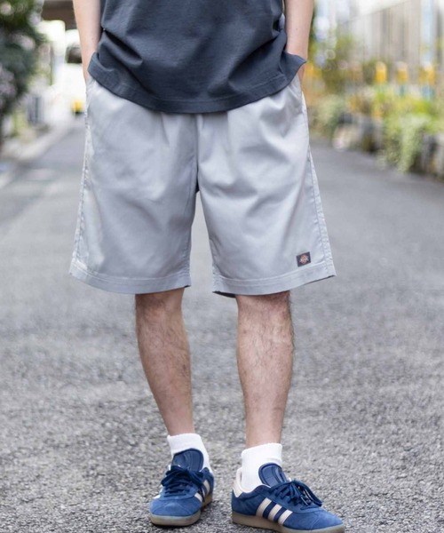 Dickies（ディッキーズ）の「【別注】Dickies ツイルハーフパンツ/ショートパンツ（デニムパンツ・メンズ・ブルー系/ベージュ/ライトグレー/グリーン/ブラック/ブルーグリーン/チャコールグレー/ネイビー系・S/M/L/XL/XXL）」の3枚目の写真
