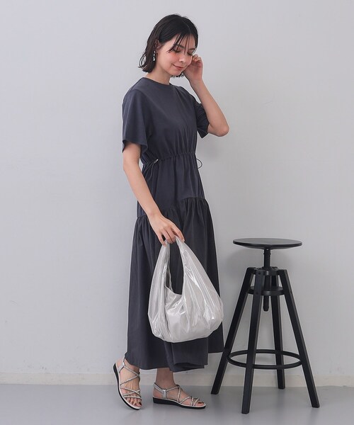 OPAQUE.CLIP（オペークドットクリップ）の「チュールレイヤードミドルショルダーバッグ（ショルダーバッグ・レディース・ピンク系/ブラック/シルバー・00）」の9枚目の写真