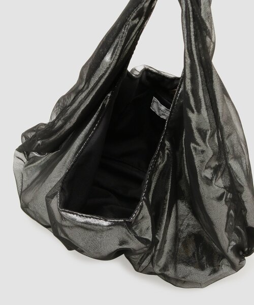 OPAQUE.CLIP（オペークドットクリップ）の「チュールレイヤードミドルショルダーバッグ（ショルダーバッグ・レディース・ピンク系/ブラック/シルバー・00）」の17枚目の写真