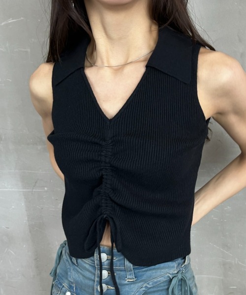 tolene(トレネ)の「フロントシャーリングノースリーブポロニット(ニット/セーター・レディース・ブラック/ホワイト/チャコール・FREE)」の11枚目の写真