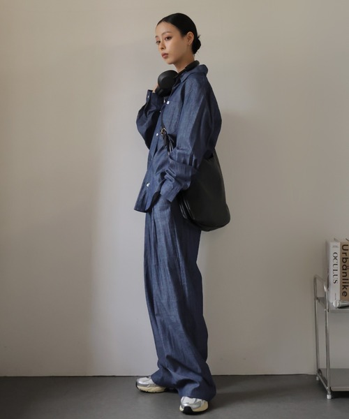Girly Doll(ガーリードール)の「オーバーデニムシャツとタックワイドデニムセットアップ(セットアップ・レディース・ネイビー・S/M/L)」の20枚目の写真