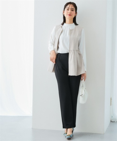 7days Life Styling（セブンデイズライフスタイリング）の「洗える麻調合繊ペプラムジレ（接触冷感・防しわ・ストレッチ・UVカット）（ベスト・レディース・ベージュ系/ネイビー系・S/M/L/LL）」の6枚目の写真