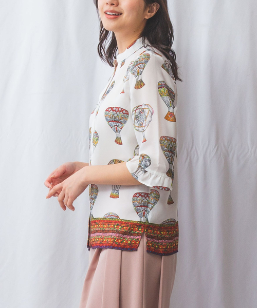 NARACAMICIE(ナラカミーチェ)の「【NARACAMICIE】GENIUS 気球柄フリル七分袖ブラウス(シャツ/ブラウス・レディース・ブルー/レッド・XL/L/S/M)」の4枚目の写真