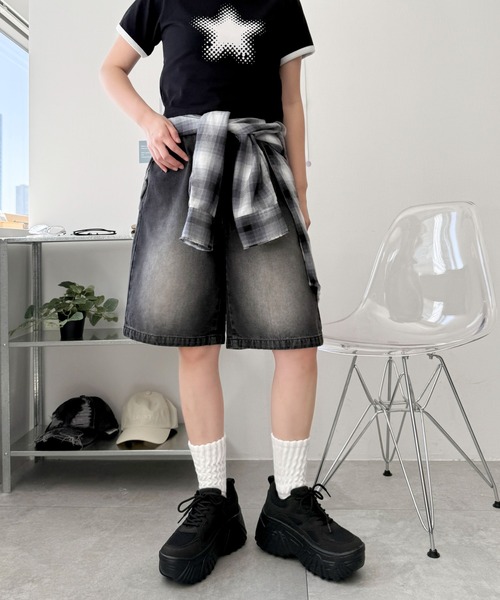 WEGO（ウィゴー）の「WEGO/ボリュームスニーカー（スニーカー・レディース・ホワイト/キャメル/シルバー/ブラック・MEDIUM/LARGE/SMALL）」の6枚目の写真