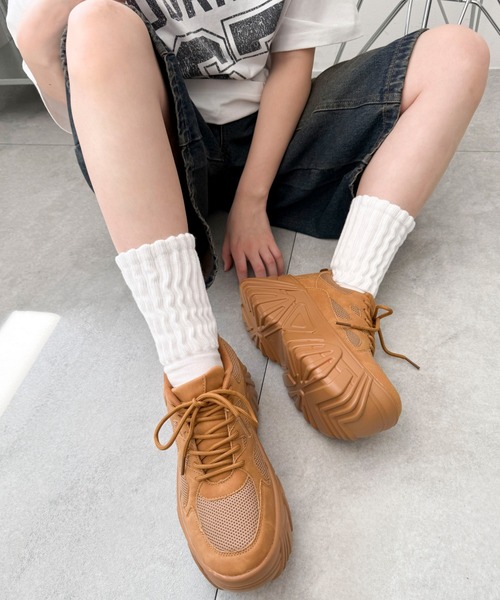 WEGO（ウィゴー）の「WEGO/ボリュームスニーカー（スニーカー・レディース・ホワイト/キャメル/シルバー/ブラック・MEDIUM/LARGE/SMALL）」の19枚目の写真