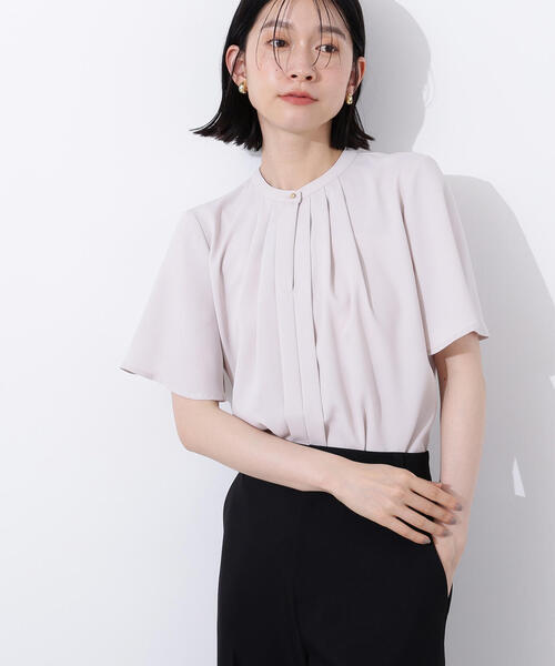 N.（N. Natural Beauty Basic）（エヌエヌナチュラルビューティーベーシック）の「フロントタックフレアスリーブブラウス（シャツ/ブラウス・レディース・ライトベージュ/オフホワイト/ブルー・MEDIUM）」の13枚目の写真