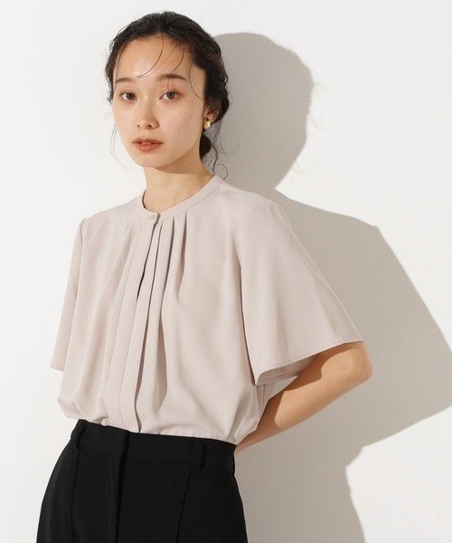 N.（N. Natural Beauty Basic）（エヌエヌナチュラルビューティーベーシック）の「フロントタックフレアスリーブブラウス（シャツ/ブラウス・レディース・ライトベージュ/オフホワイト/ブルー・MEDIUM）」の2枚目の写真