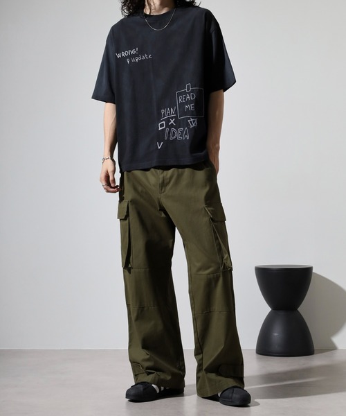 many men many mind(メニーメンメニーマインド)の「MANYMENMANYMINDS 古着風 半袖Tシャツ ピグメント スプレー加工 プリント 刺繍(Tシャツ/カットソー・メンズ・ブラック系1/アイボリー系1/アイボリー系/ブラック/ブラック系/アイボリー・L/XL/M)」の20枚目の写真