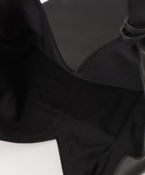 MAISON mou（メゾンムー）の「【ARUTEMIKA/アルテミカ】タテナガビッグトートバッグ（トートバッグ・レディース・ブラック・FREE）」の4枚目の写真