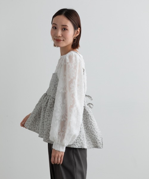 Lunea(ルネア)の「2way花柄ジャガードぺプラムビスチェ/キャミソール(キャミソール・レディース・グレー/ブラック/ライトブルー/ベージュ/ホワイト・FREE)」の11枚目の写真