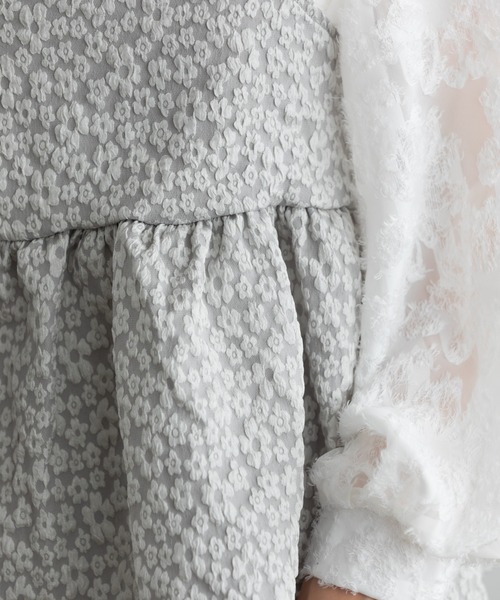 Lunea(ルネア)の「2way花柄ジャガードぺプラムビスチェ/キャミソール(キャミソール・レディース・グレー/ブラック/ライトブルー/ベージュ/ホワイト・FREE)」の15枚目の写真