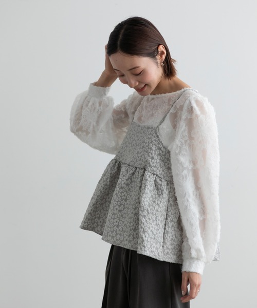 Lunea(ルネア)の「2way花柄ジャガードぺプラムビスチェ/キャミソール(キャミソール・レディース・グレー/ブラック/ライトブルー/ベージュ/ホワイト・FREE)」の10枚目の写真