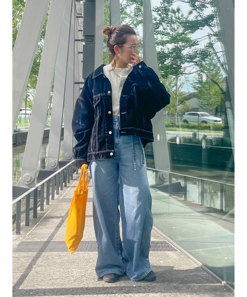 Ungrid(アングリッド)の「フロッキー起毛デニムジャケット(デニムジャケット・レディース・ベージュ/ブラック・FREE)」の22枚目の写真