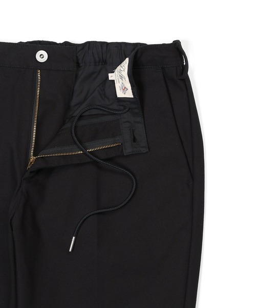 The DUFFER of ST.GEORGE（ザダファーオブセントジョージ）の「MONSTER STRETCH CHINO SLACKS：モンスターストレッチ チノクロス スラックス（スラックス・メンズ・ブラック・SMALL/MEDIUM/LARGE/X-LARGE）」の7枚目の写真