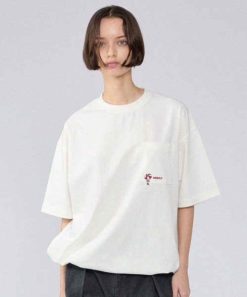 ONCILY(オンシェリー)の「SUMMER POCKET LOGO T-SHIRT / ポケットロゴTシャツ(Tシャツ/カットソー・メンズ・ホワイト系その他/ホワイト系その他2/オフホワイト/ブラック/その他・LARGE/SMALL/MEDIUM)」の19枚目の写真