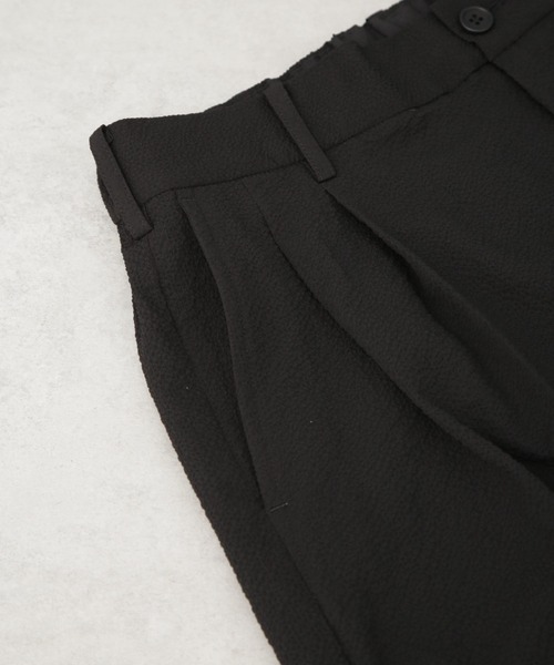 NANO universe(ナノユニバース)の「サッカータックイージーパンツ(セットアップ可)(その他パンツ・メンズ・チャコール/ブルー/ブラック・M/L)」の8枚目の写真