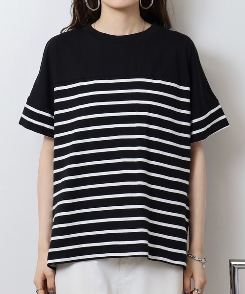 atONE(アットワン)の「パネルボーダー風半袖トップス(Tシャツ/カットソー・レディース・ホワイト×ブラック/ブラック×ホワイト・LL~3L/4L~5L/M-L)」の17枚目の写真