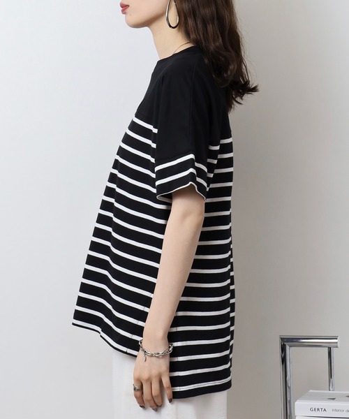 atONE(アットワン)の「パネルボーダー風半袖トップス(Tシャツ/カットソー・レディース・ホワイト×ブラック/ブラック×ホワイト・LL~3L/4L~5L/M-L)」の3枚目の写真