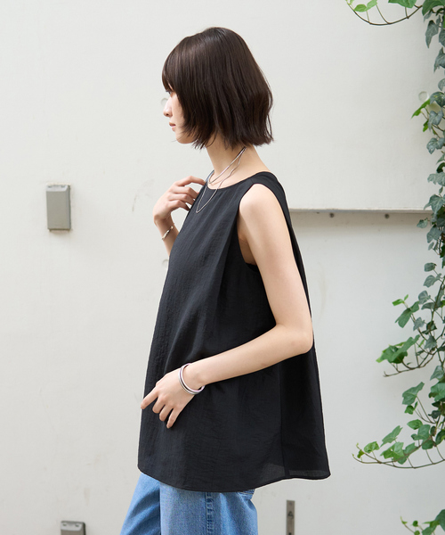 Rouge vif(ルージュヴィフ)の「前後2WAYパールノースリブラウス(シャツ/ブラウス・レディース・ホワイト/ベージュ/ブラック・フリー)」の16枚目の写真