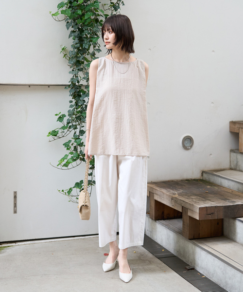Rouge vif(ルージュヴィフ)の「前後2WAYパールノースリブラウス(シャツ/ブラウス・レディース・ホワイト/ベージュ/ブラック・フリー)」の18枚目の写真