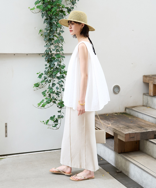 Rouge vif(ルージュヴィフ)の「前後2WAYパールノースリブラウス(シャツ/ブラウス・レディース・ホワイト/ベージュ/ブラック・フリー)」の20枚目の写真
