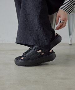 PUMA PLATFORM TRACE LITE MULE（プーマ プラットフォーム
