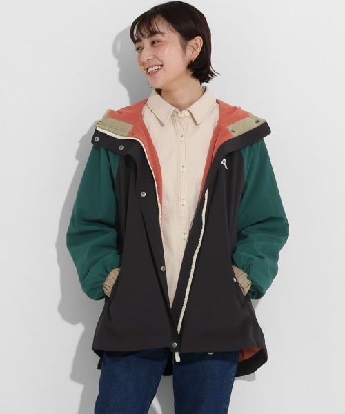 KRIFF MAYER Lady's Collection（クリフメイヤーレディースコレクション）の「【Aライン･ミディアム丈】ゆったりAラインマンパ（マウンテンパーカー・レディース・ブラック/その他5/パープル/ベージュ/カラフル/グリーン・LARGE/MEDIUM）」の5枚目の写真