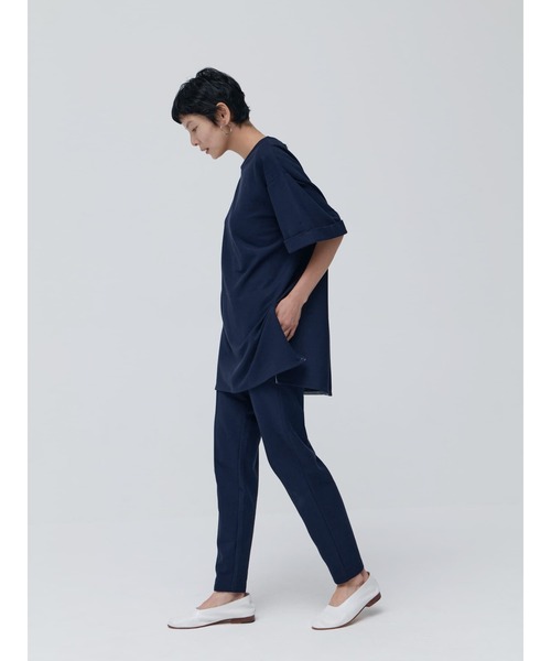 Brown&Street（ブラウンアンドストリート）の「【Daily Luxe】オーバーサイズトップス（Tシャツ/カットソー・レディース・ブラック/ネイビー・FREE）」の9枚目の写真