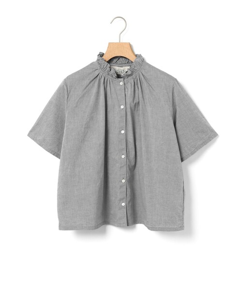 MidiUmi（ミディウミ）の「MidiUmi シャンブレーフリルシャツ（シャツ/ブラウス・レディース・ライトブルー/オフホワイト/ブラック/ブルー系その他3・FREE）」の2枚目の写真