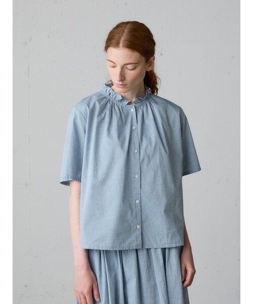MidiUmi（ミディウミ）の「MidiUmi シャンブレーフリルシャツ（シャツ/ブラウス・レディース・ライトブルー/オフホワイト/ブラック/ブルー系その他3・FREE）」の19枚目の写真