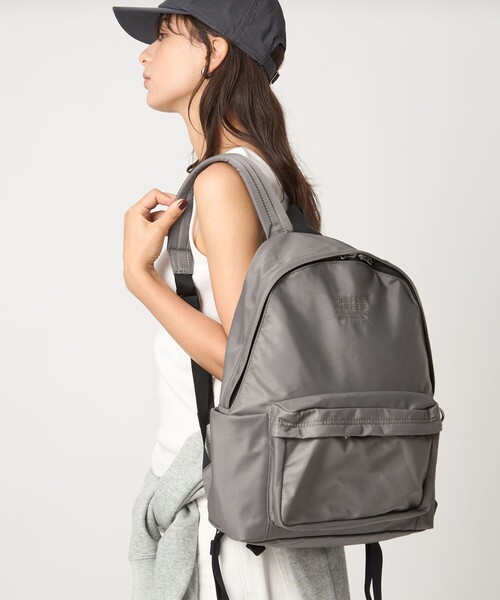 FREDRIK PACKERS(フレドリックパッカーズ)の「【別注】<FREDRIK PACKERS>バックパック / リュック(バックパック/リュック・レディース・グレー系/ブラック・FREE)」の2枚目の写真