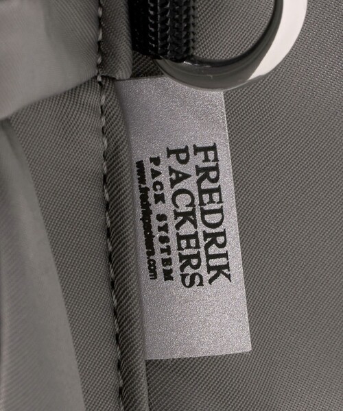 FREDRIK PACKERS(フレドリックパッカーズ)の「【別注】<FREDRIK PACKERS>バックパック / リュック(バックパック/リュック・レディース・グレー系/ブラック・FREE)」の9枚目の写真